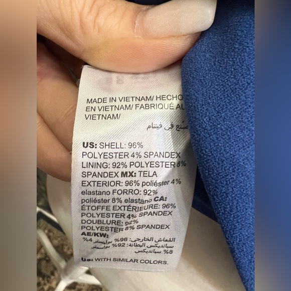 White House/Black Market, NWT, twisted halter, hidden zip back, stretchy! Size M - Picture 4 of 4